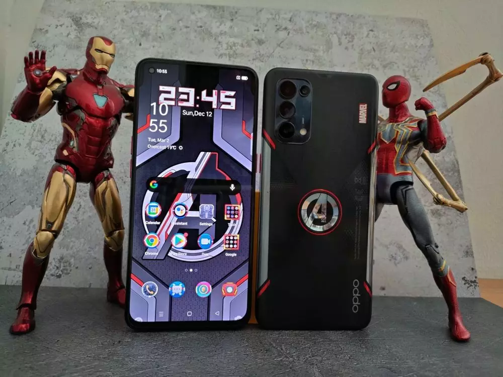 Oppo Reno5 Marvel Edition © 2021 brilio.net Oppo Reno5 Marvel Edition © 2021 brilio.net