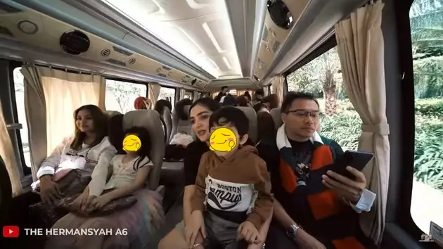 Aurel Hermansyah dipingit © 2021 brilio.net YouTube