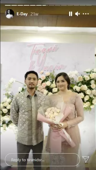 cewek viral profil FB © Instagram