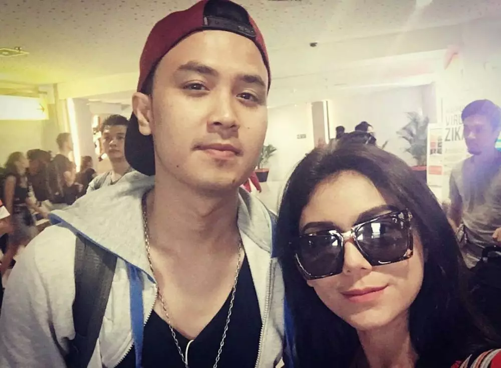 potret kenangan Thalita Latief dan suami Instagram potret kenangan Thalita Latief dan suami Instagram