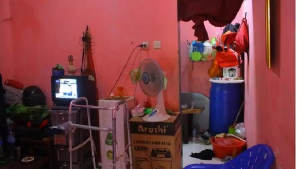 Fakta komedian Urip Arphan Berbagai sumber Fakta komedian Urip Arphan Berbagai sumber