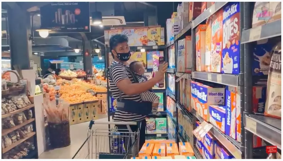 Ammar Zoni belanja bulanan © YouTube