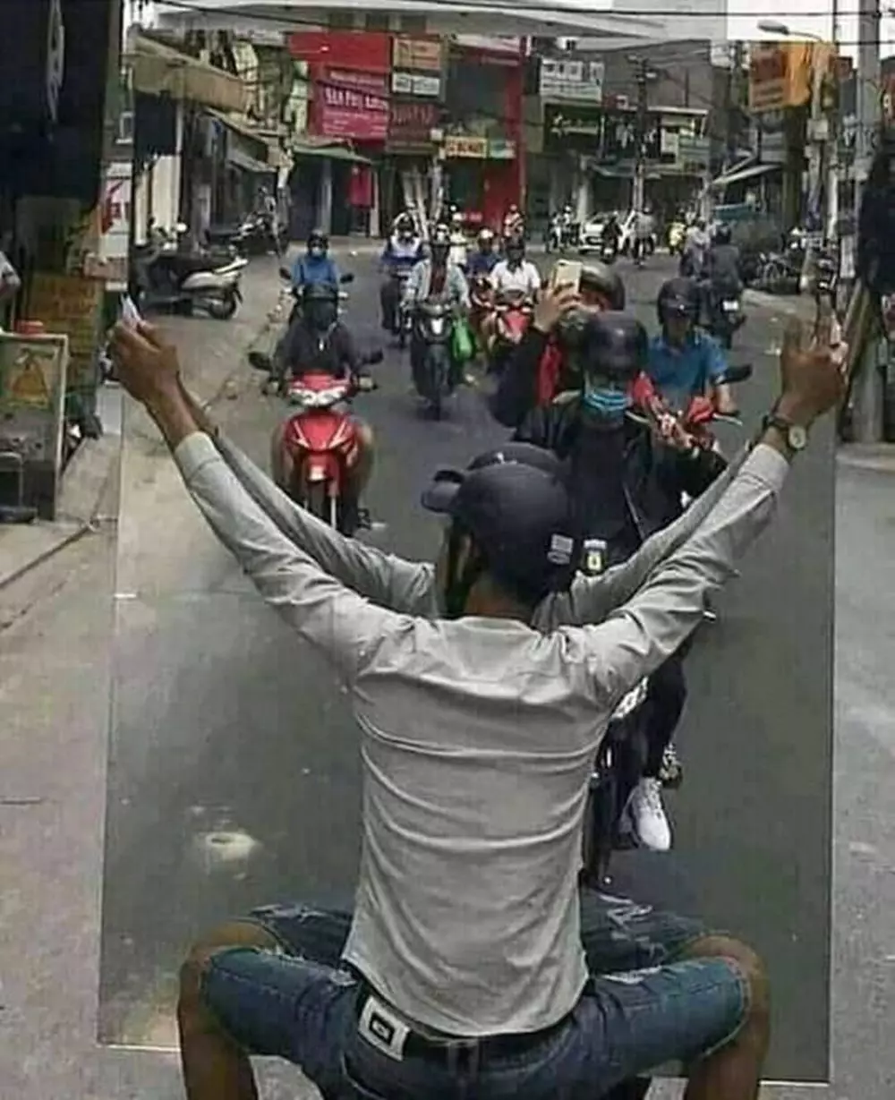 foto rame rame nyeleneh © Berbagai Sumber