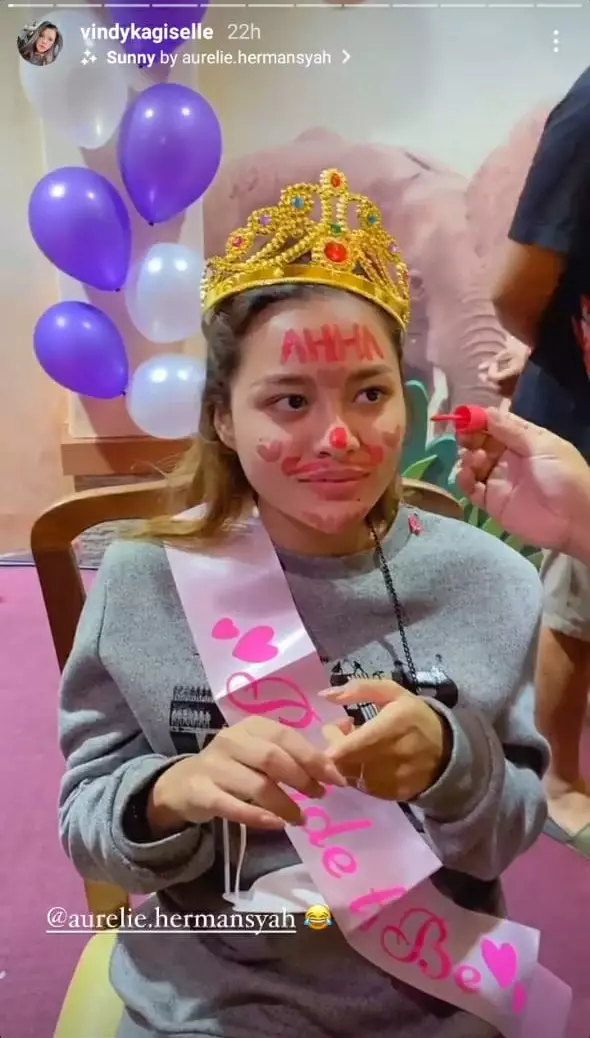 bridal shower Aurel dari keluarga © berbagai sumber bridal shower Aurel dari keluarga © berbagai sumber