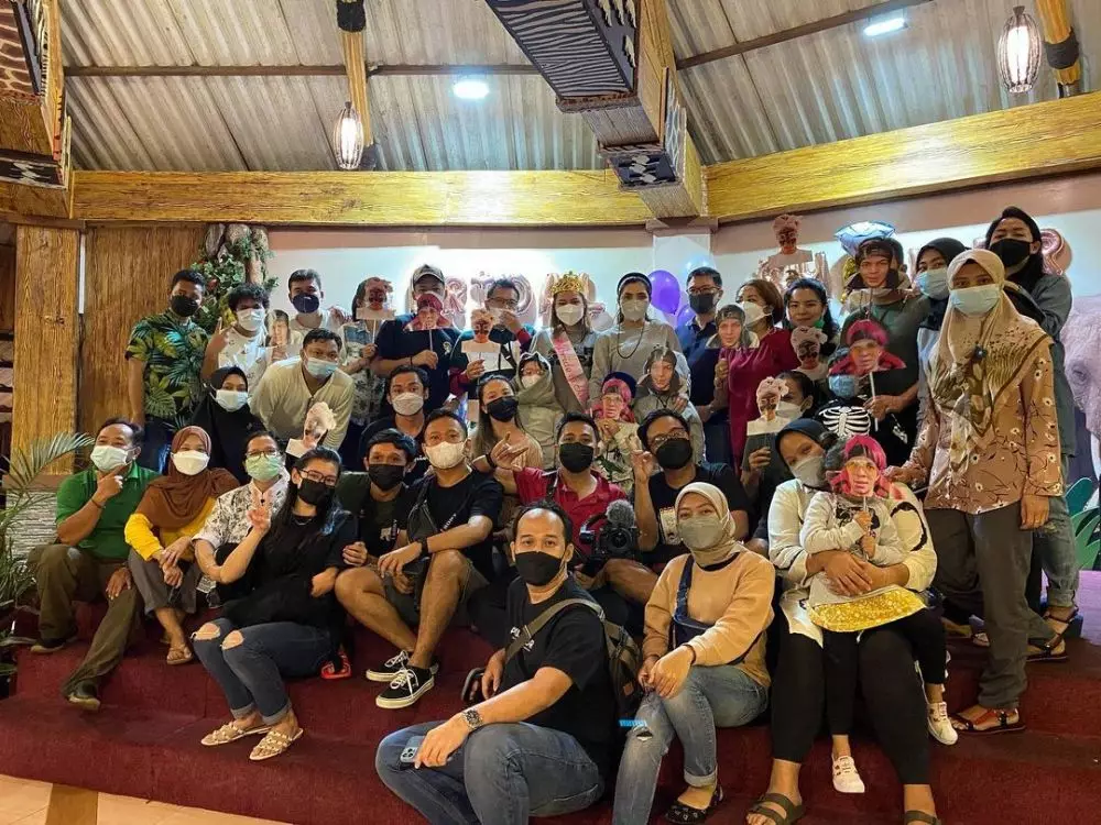 bridal shower Aurel dari keluarga © berbagai sumber bridal shower Aurel dari keluarga © berbagai sumber