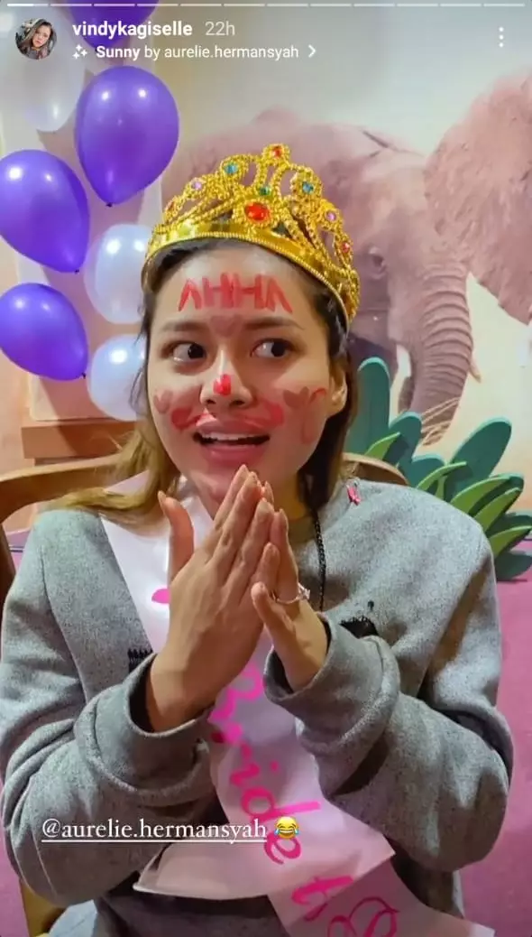 bridal shower Aurel dari keluarga © berbagai sumber bridal shower Aurel dari keluarga © berbagai sumber