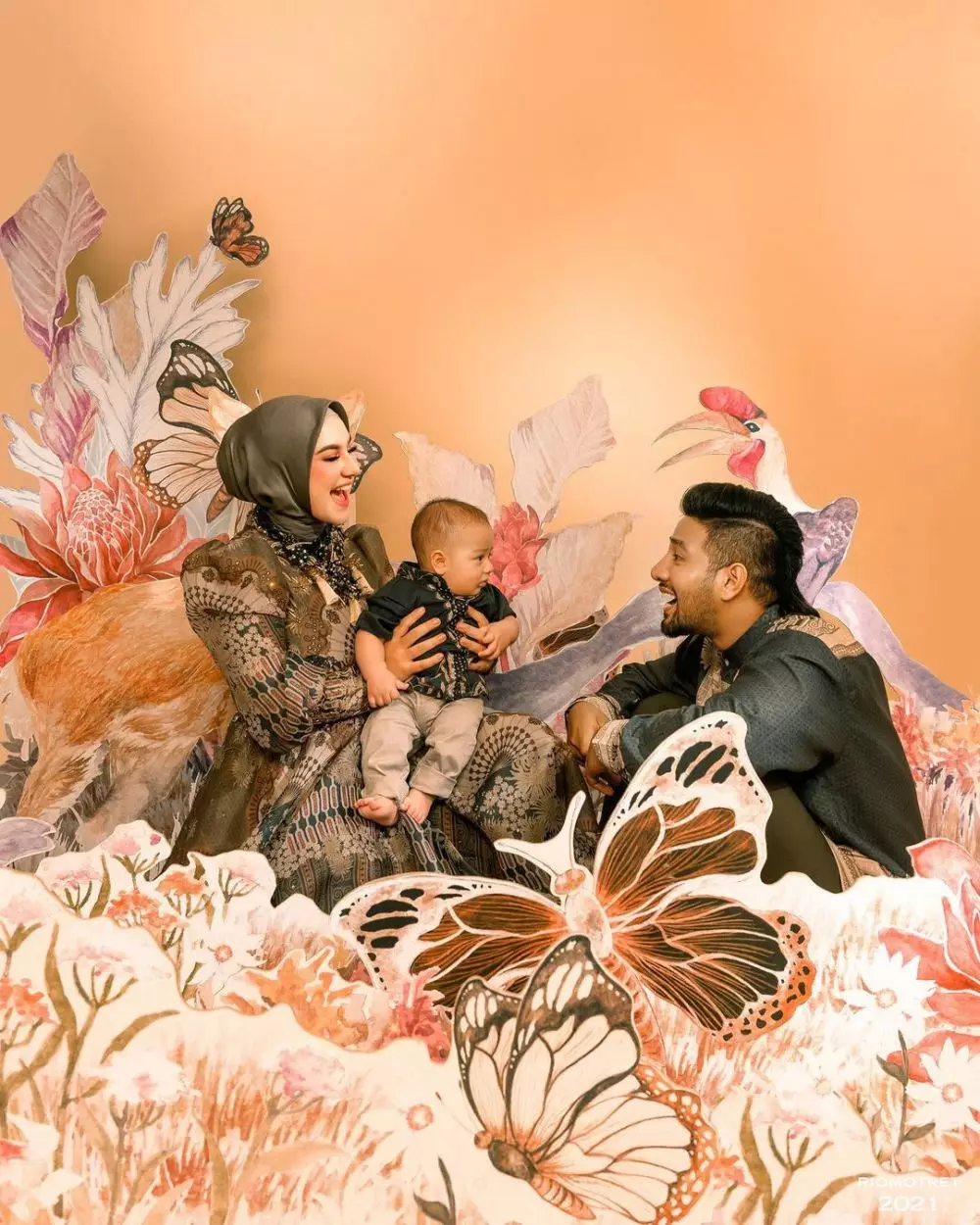 Irish Bella & Ammar Zoni dengan gambar 2 dimensi © 2021 brilio.net