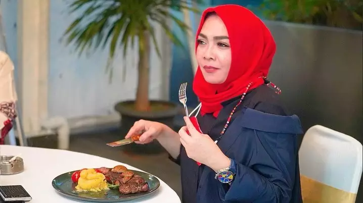 Penampakan restoran baru Rieta Amilia  Instagram Penampakan restoran baru Rieta Amilia  Instagram