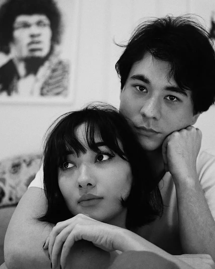 Potret mesra Jerome Kurnia dan Carissa Perusset © 2021 brilio.net Potret mesra Jerome Kurnia dan Carissa Perusset © 2021 brilio.net