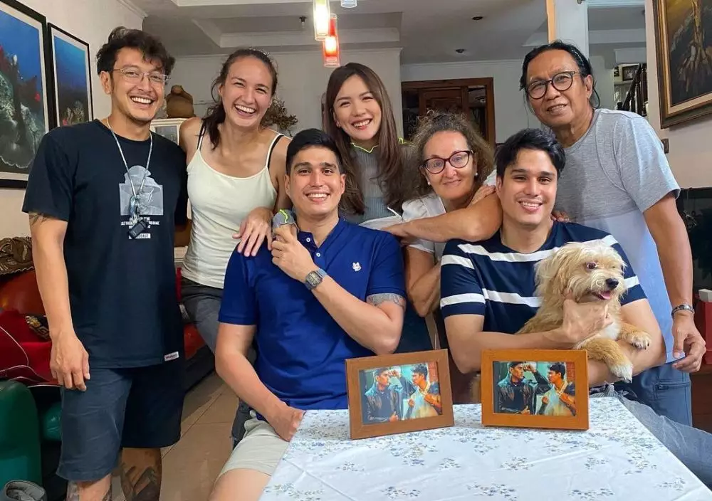 Dimas bareng Marcel dan Mischa © Instagram Dimas bareng Marcel dan Mischa © Instagram