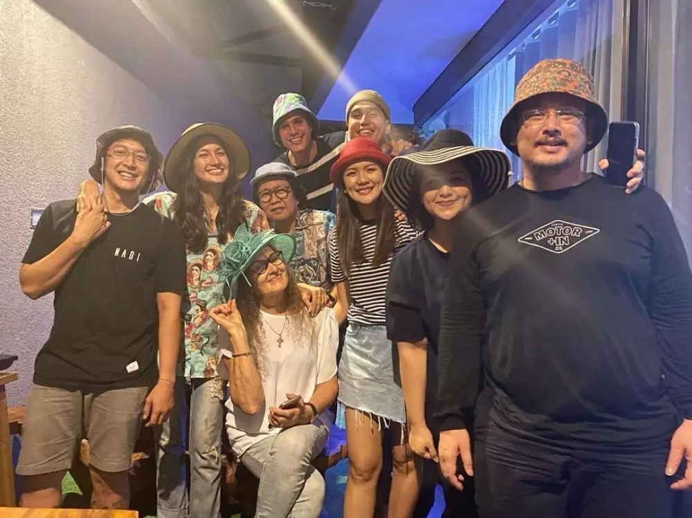 Dimas bareng Marcel dan Mischa © Instagram Dimas bareng Marcel dan Mischa © Instagram