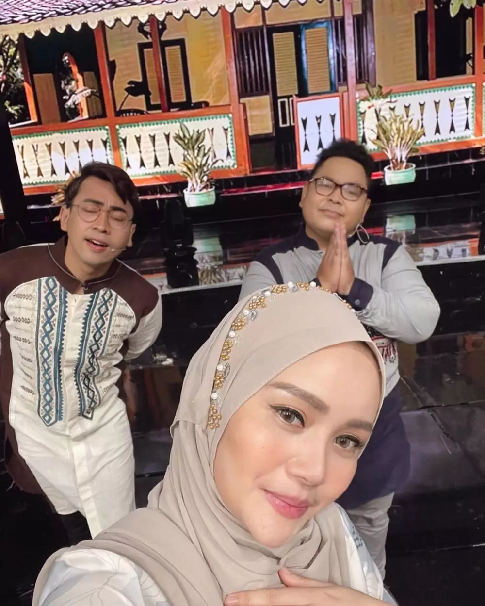 Mawar AFI comeback berhijab © Instagram