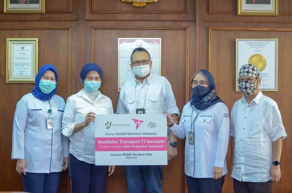 Reckitt Benckiser donasi alat kesehatan untuk bayi prematur Indonesia Reckitt Benckiser