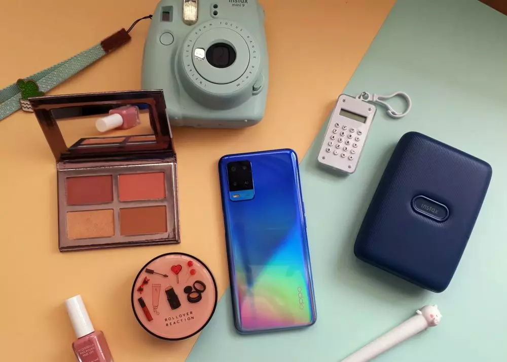 Oppo A54 © 2021 brilio.net