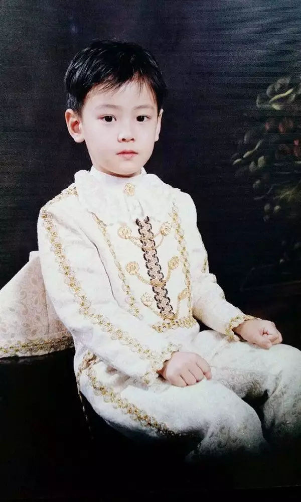 Transformasi Cha Eun-woo sedari kecil © Istimewa Transformasi Cha Eun-woo sedari kecil © Istimewa