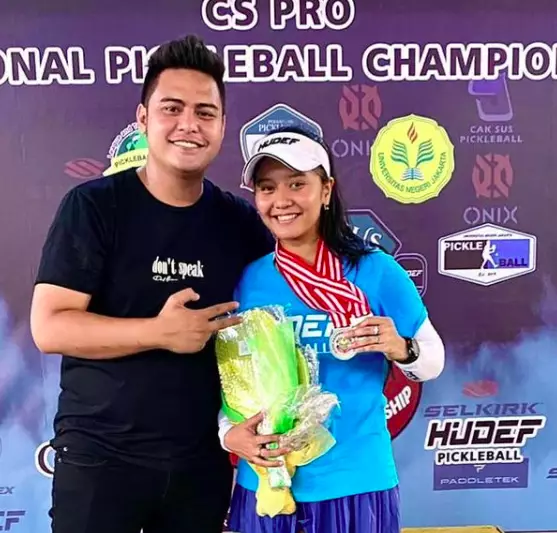 Potret mesra Galih Ginanjar dan pacar © 2021 brilio.net