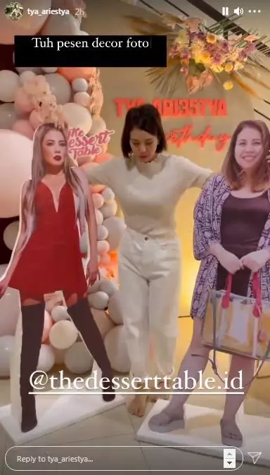 Momen perayaan ulang tahun Tya Ariestya ke-35 Instagram © 2021 brilio.net