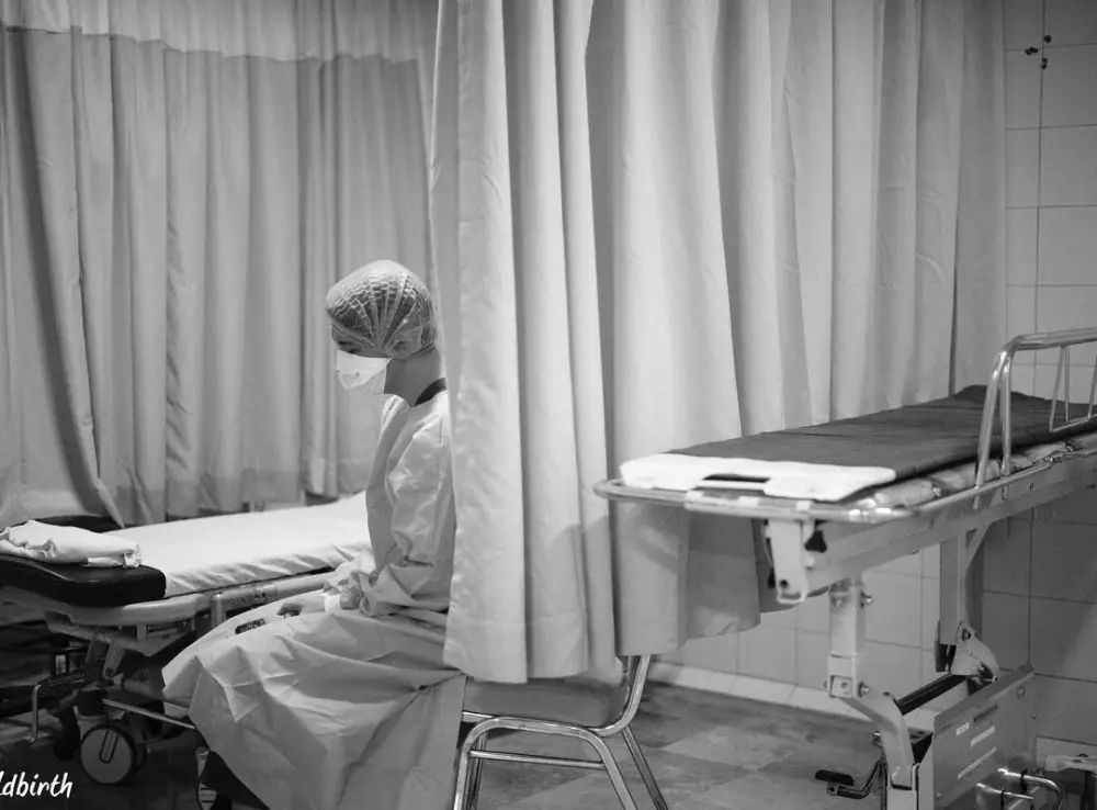 Momen Zaskia Sungkar melahirkan anak pertama © 2021 brilio.net Momen Zaskia Sungkar melahirkan anak pertama © 2021 brilio.net