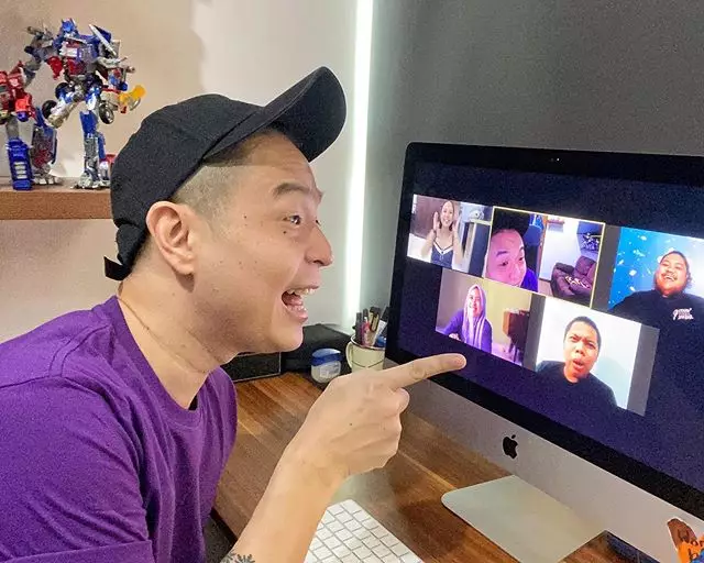 penampakan apartemen ernest prakasa © Instagram