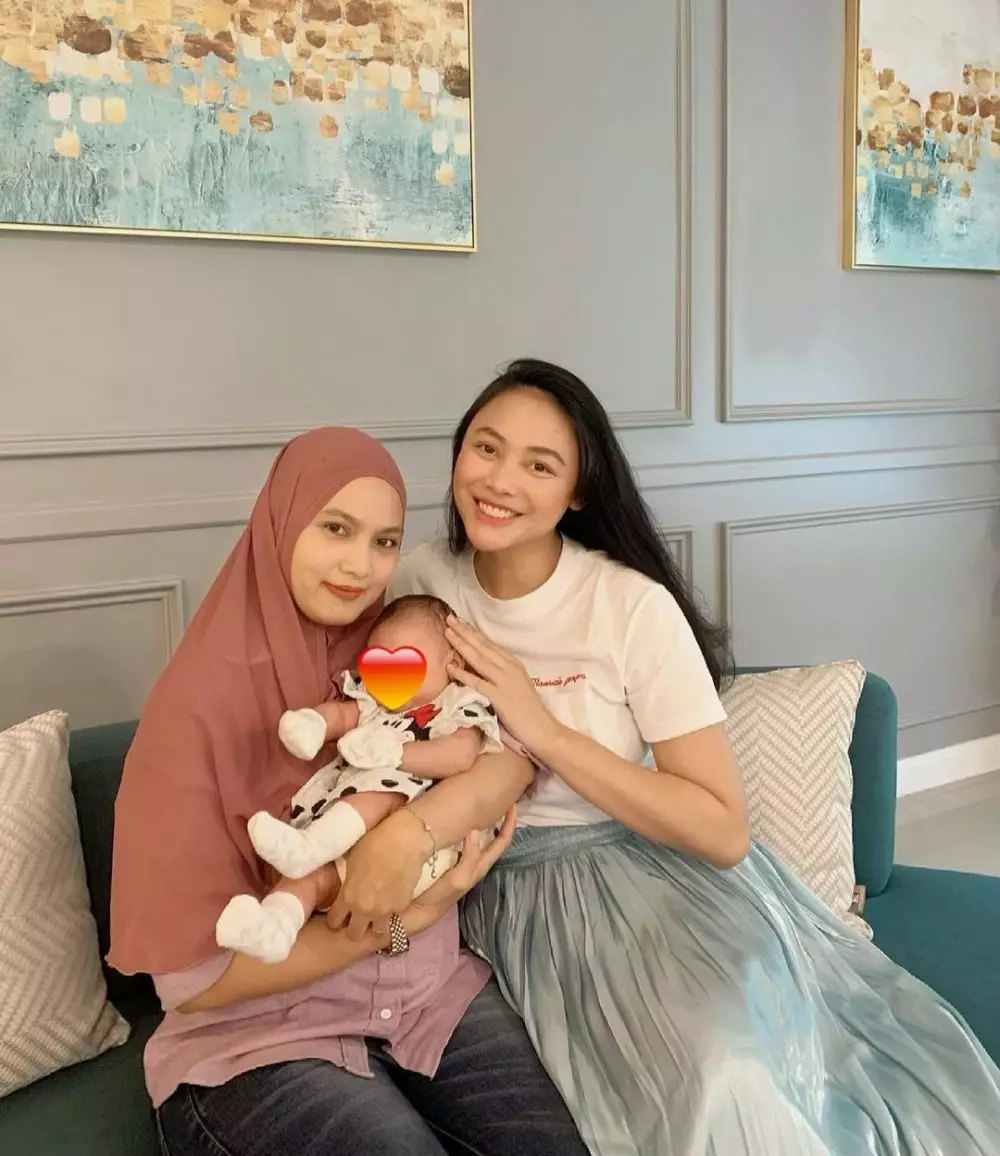 potret terbaru whulandary usai lahiran © Instagram potret terbaru whulandary usai lahiran © Instagram