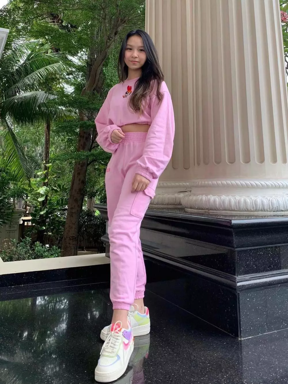 Potret aliyyah kohl adik sisca kohl Berbagai sumber