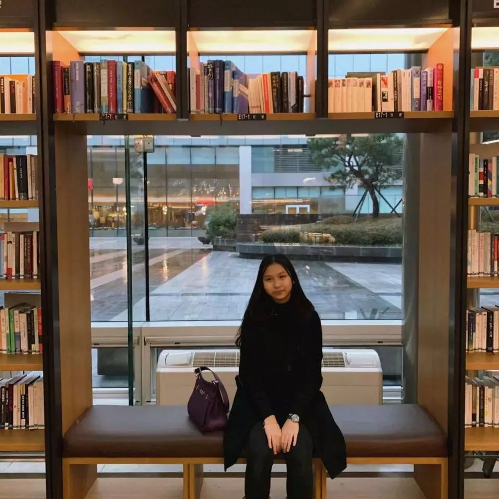 Potret aliyyah kohl adik sisca kohl Berbagai sumber