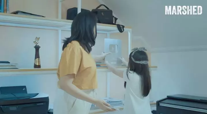 Potret ruang kerja Marshanda YouTube