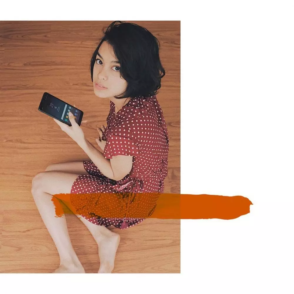 Eva Celia tanpa riasan makeup © 2021 brilio.net Eva Celia tanpa riasan makeup © 2021 brilio.net