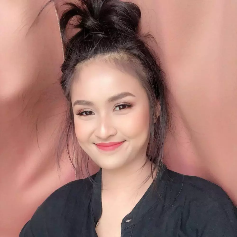 Danti Hanoum teman Niko Al Hakim © 2021 brilio.net