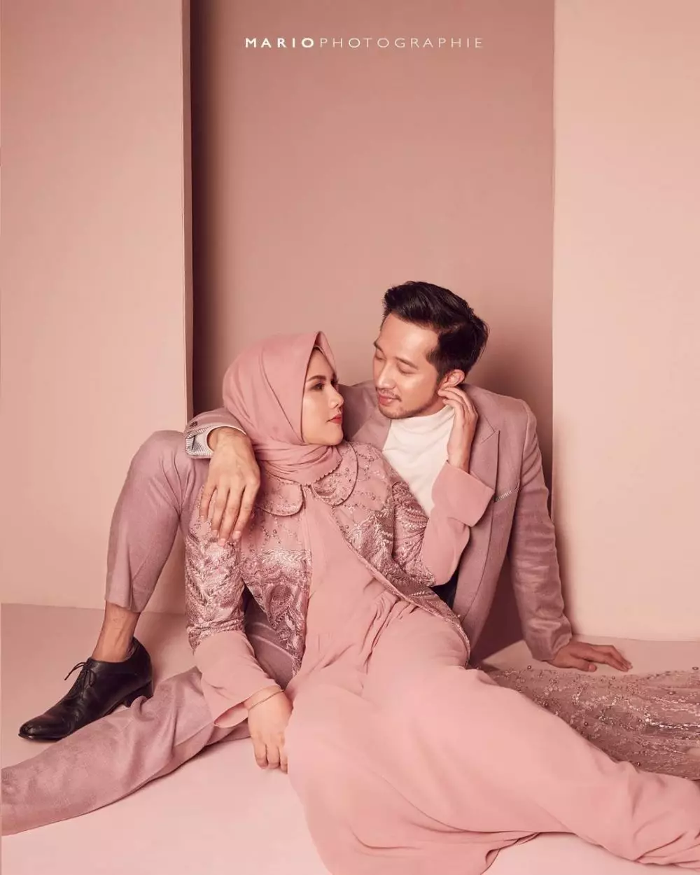 pemotretan Evelin dan Rulyabii © 2021 Instagram