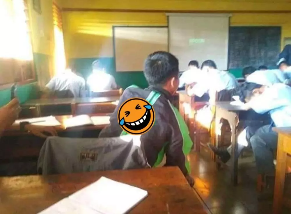 Kelakuan nyeleneh pelajar © berbagai sumber Kelakuan nyeleneh pelajar © berbagai sumber