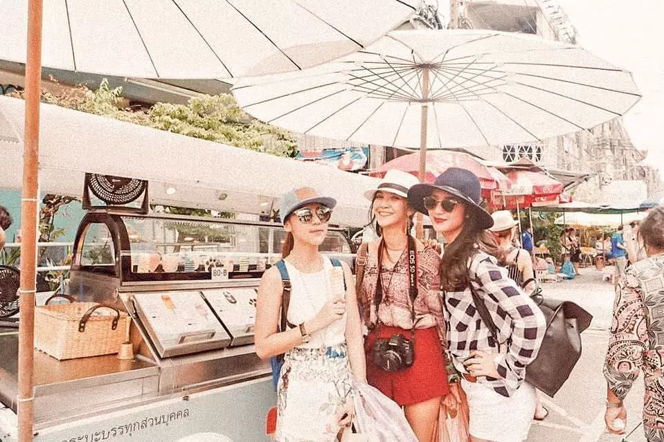 potret kompak sheila dara dan geng © Instagram potret kompak sheila dara dan geng © Instagram