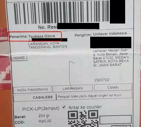 Nama nyeleneh penerima paket © berbagai sumber Nama nyeleneh penerima paket © berbagai sumber