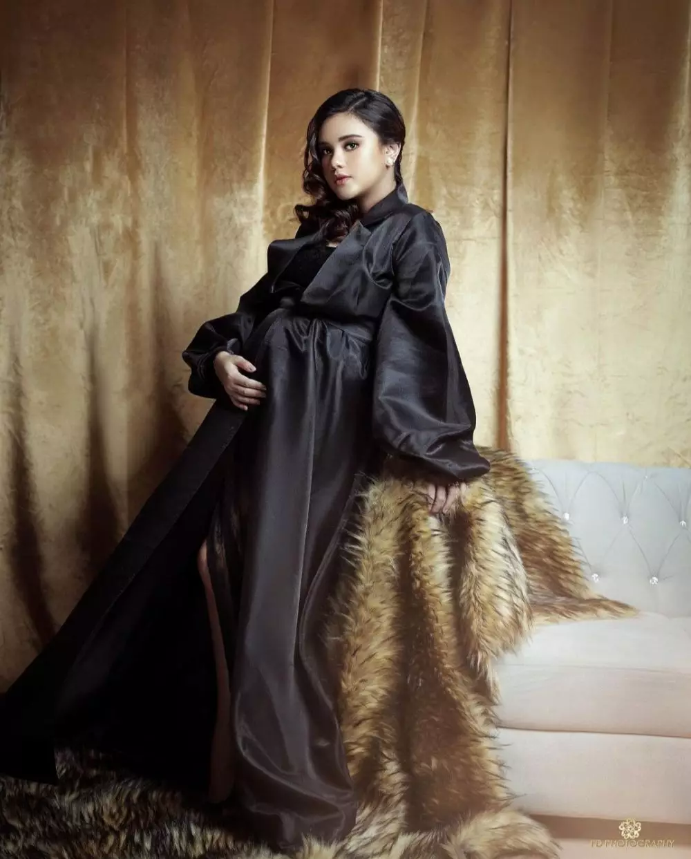 10 Potret maternity Audi Marissa dalam beragam tema, auranya terpancar © 2021 brilio.net