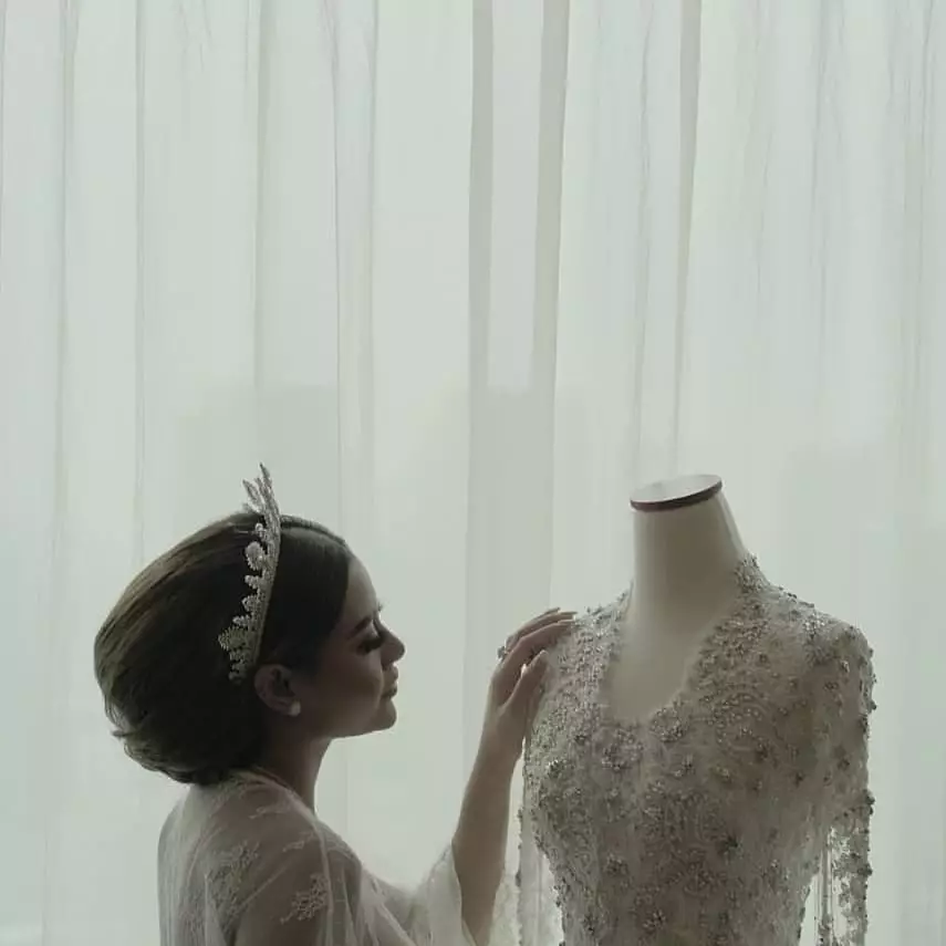 penampilan Aurel saat akad nikah © berbagai sumber penampilan Aurel saat akad nikah © berbagai sumber