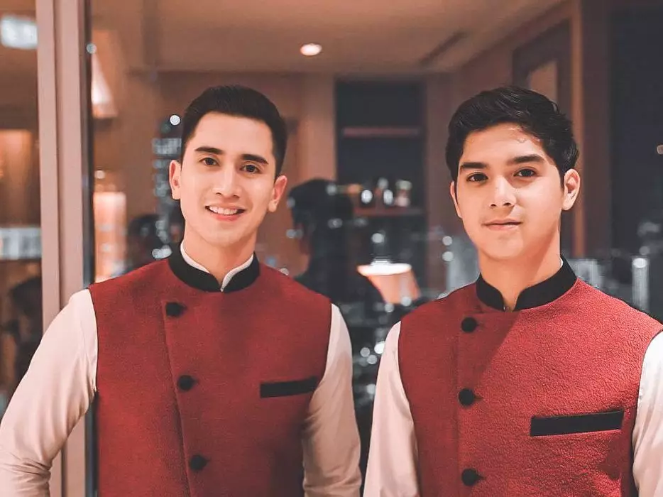 gaya seleb di syukuran atta aurel © Instagram