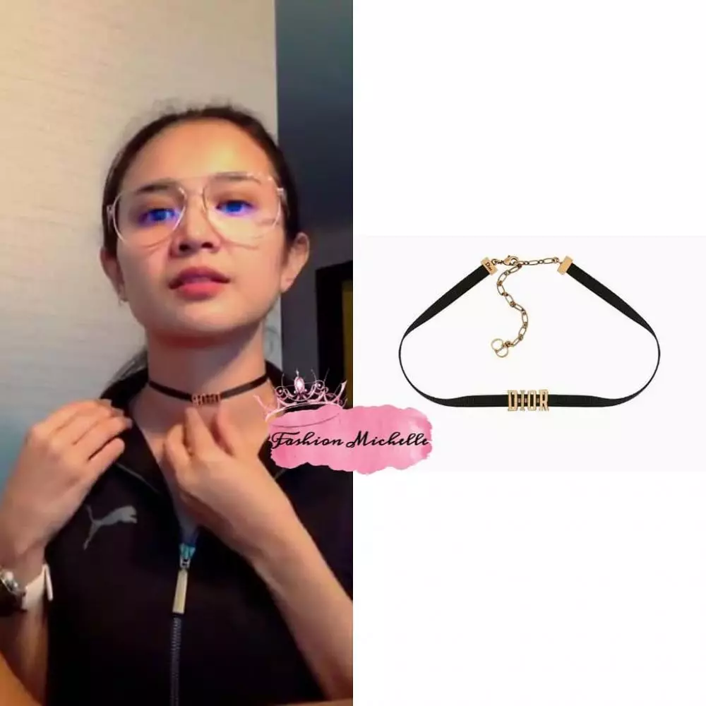 Taksiran harga 10 aksesori Michelle Ziudith © 2021 brilio.net Taksiran harga 10 aksesori Michelle Ziudith © 2021 brilio.net