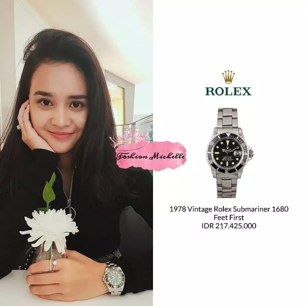 Taksiran harga 10 aksesori Michelle Ziudith © 2021 brilio.net Taksiran harga 10 aksesori Michelle Ziudith © 2021 brilio.net