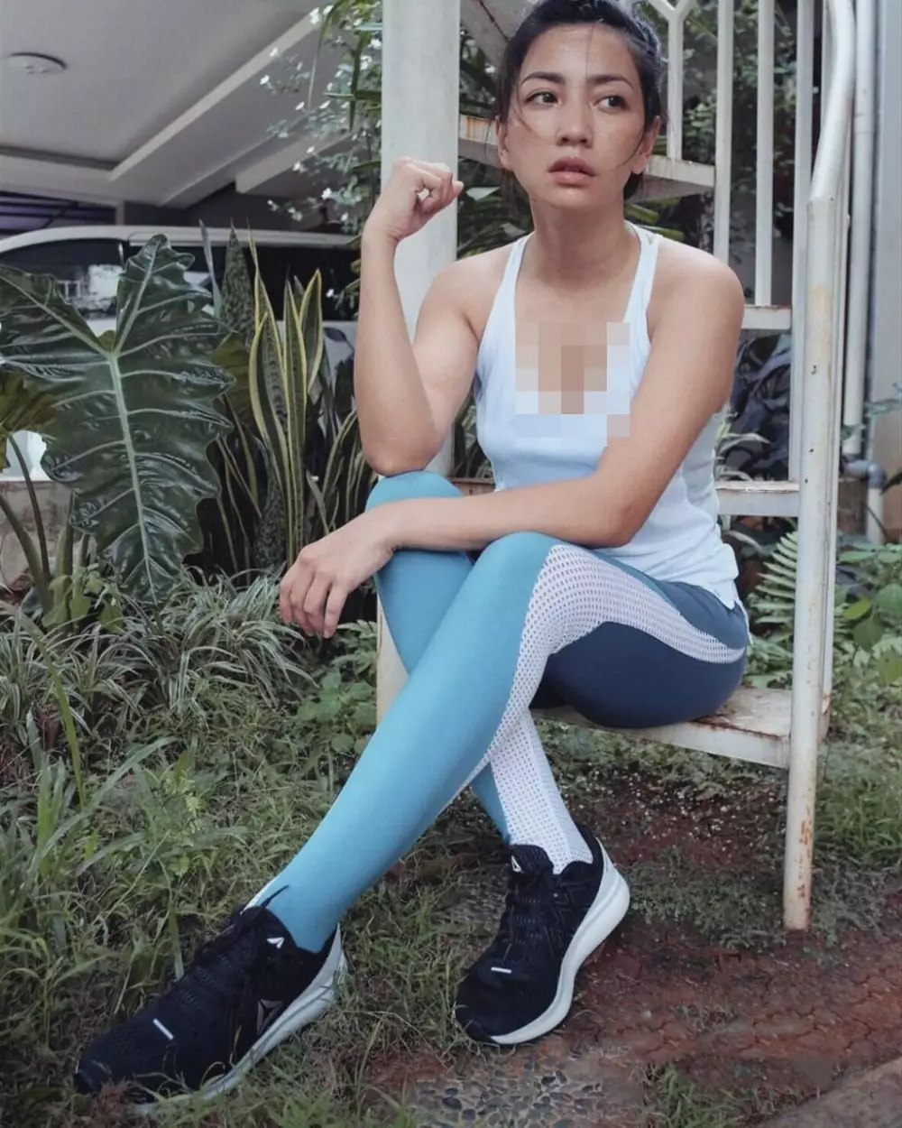 Potret Hesti Purwadinata tanpa makeup © 2021 brilio.net Potret Hesti Purwadinata tanpa makeup © 2021 brilio.net