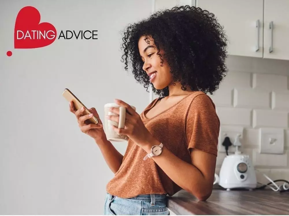 7 Tips ngobrol lewat kencan online © 2021 brilio.net 7 Tips ngobrol lewat kencan online © 2021 brilio.net