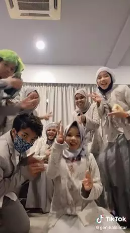 keluarga atta saksikan nikahan secara virtual Berbagai sumber