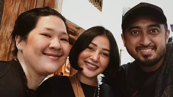 Momen ulang tahun Mutia Ayu ke-26 tahun © 2021 brilio.net Momen ulang tahun Mutia Ayu ke-26 tahun © 2021 brilio.net