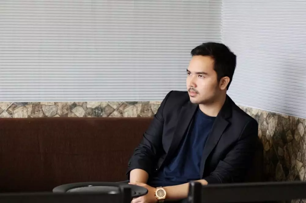 Potret Gusanda Latova © 2021 brilio.net Potret Gusanda Latova © 2021 brilio.net