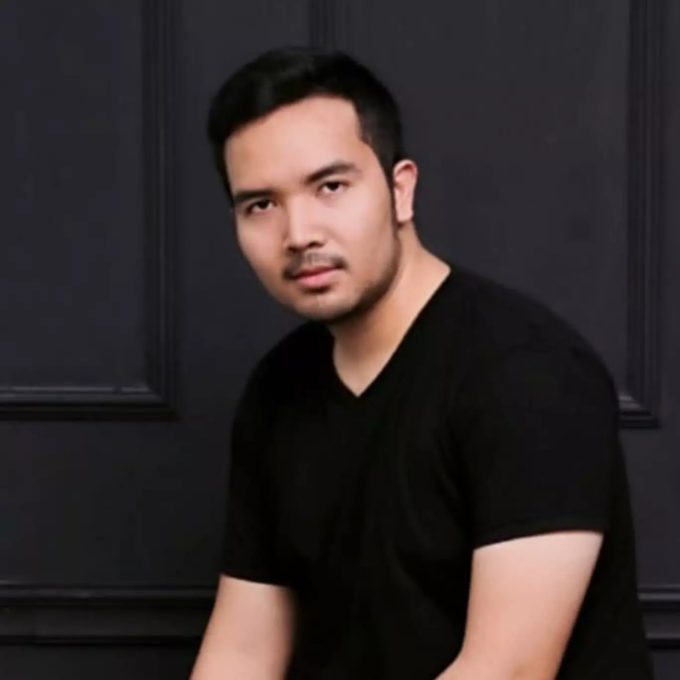 9 Potret Gusanda Latova, musisi baru yang bawa unsur Jawa