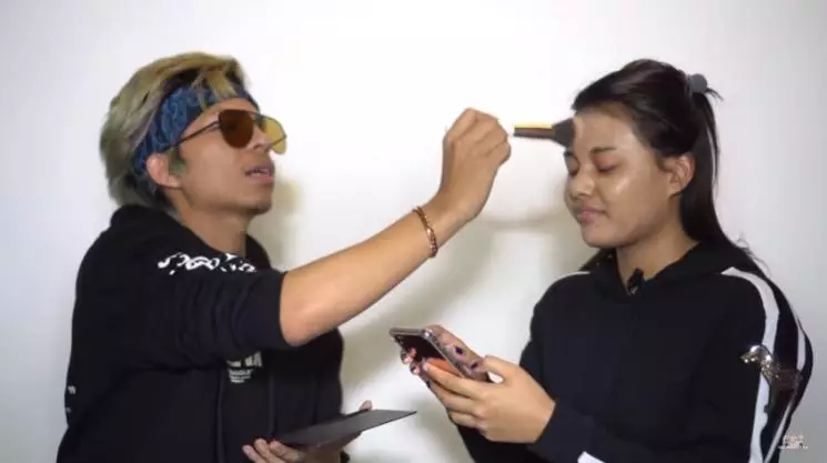 perjalanan cinta Atta Aurel hingga menikah © 2021 brilio.net perjalanan cinta Atta Aurel hingga menikah © 2021 brilio.net