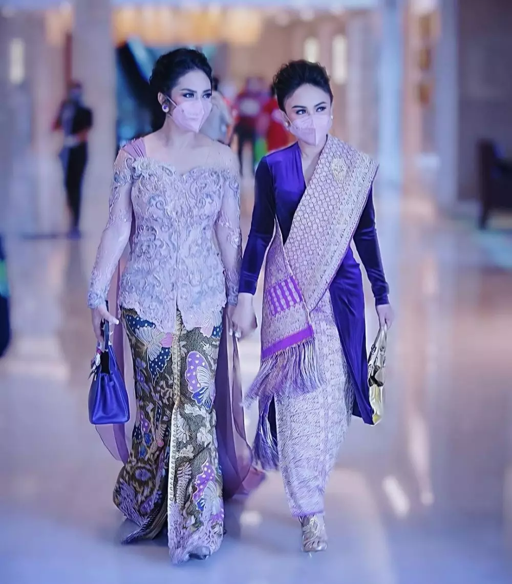 Kebaya Yuni Shara © 2021 brilio.net