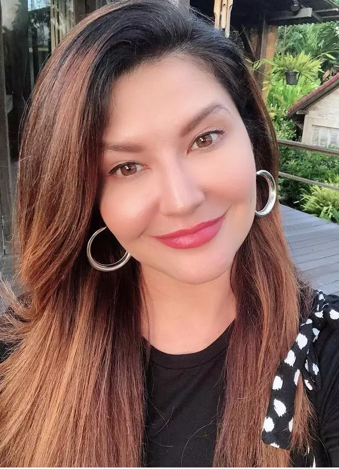 Cerita haru 10 seleb Indonesia yang alami gangguan mental berbagai sumber Cerita haru 10 seleb Indonesia yang alami gangguan mental berbagai sumber