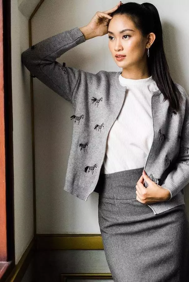 Cerita haru 10 seleb Indonesia yang alami gangguan mental berbagai sumber Cerita haru 10 seleb Indonesia yang alami gangguan mental berbagai sumber