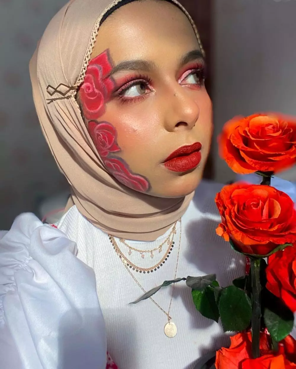 10 Potret Dilla Jaidi, adik Fadil Jaidi yang hobi makeup berbagai sumber 10 Potret Dilla Jaidi, adik Fadil Jaidi yang hobi makeup berbagai sumber