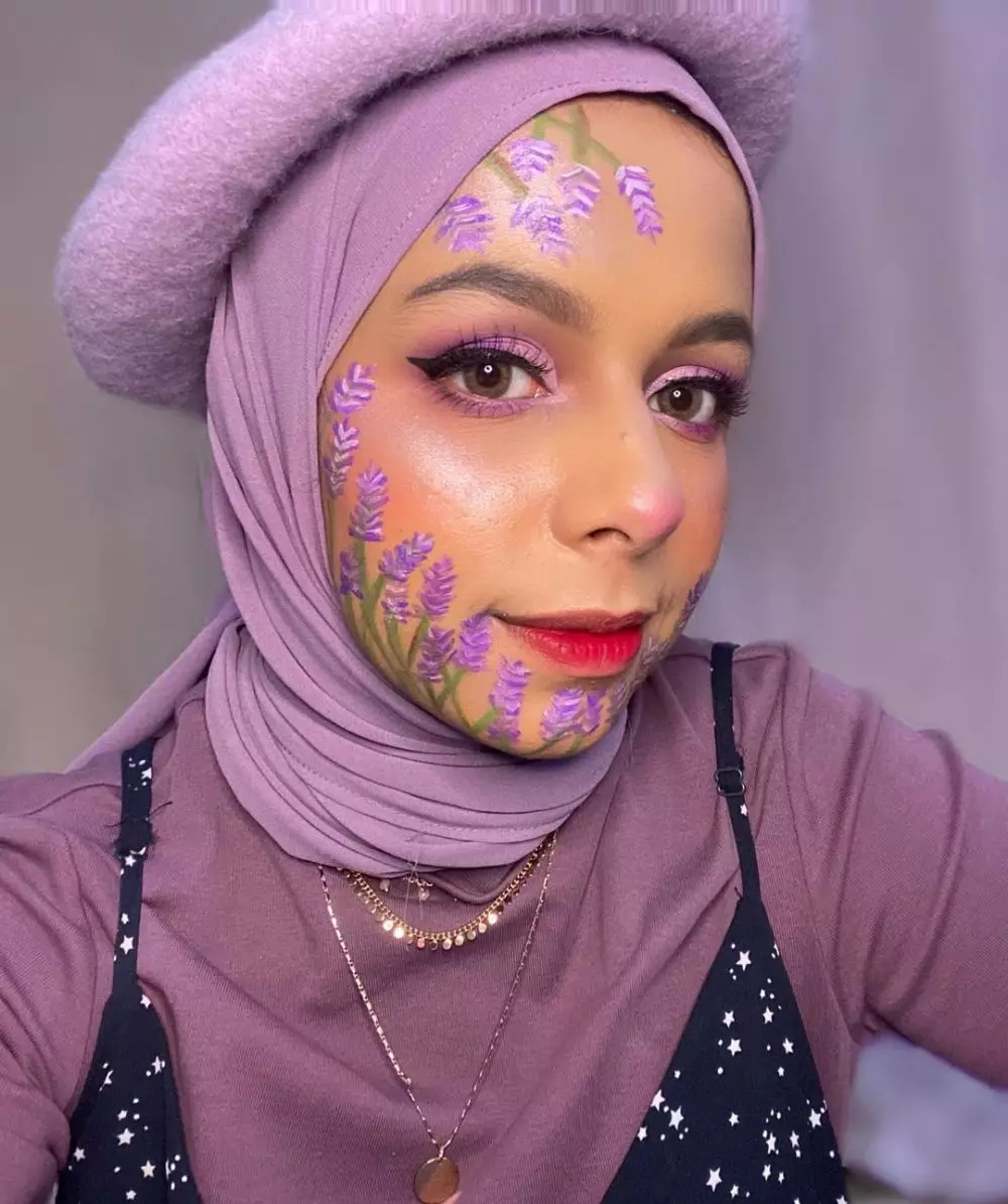 10 Potret Dilla Jaidi, adik Fadil Jaidi yang hobi makeup berbagai sumber 10 Potret Dilla Jaidi, adik Fadil Jaidi yang hobi makeup berbagai sumber